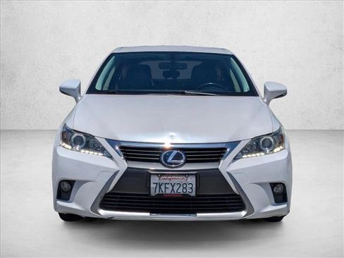 Used 2015 Lexus CT 200h FWD image 2