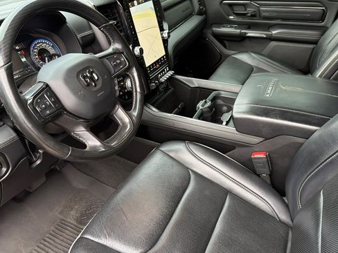 Used 2022 RAM 1500 Limited w/ Body Color Bumper Group image 10