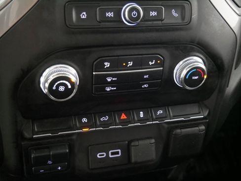 Used 2021 GMC Sierra 1500 4x4 Double Cab w/ Sierra Value Package image 23