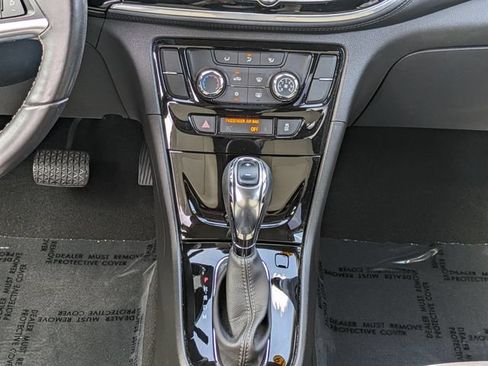 Used 2019 Buick Encore Preferred FWD image 19