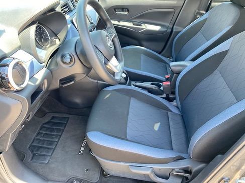 Used 2025 Nissan Versa SV w/ Trunk Package FWD image 10