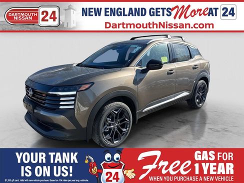 New 2026 Nissan Kicks SR w/ SR Premium Package image 1