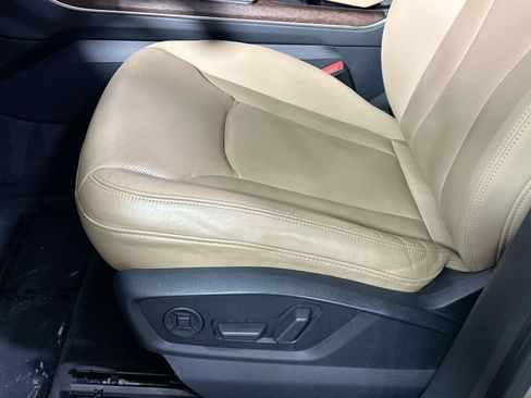 Used 2019 Audi Q8 Prestige image 14
