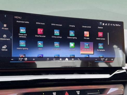 Used 2026 BMW i5 eDrive40 w/ Premium Package RWD image 17