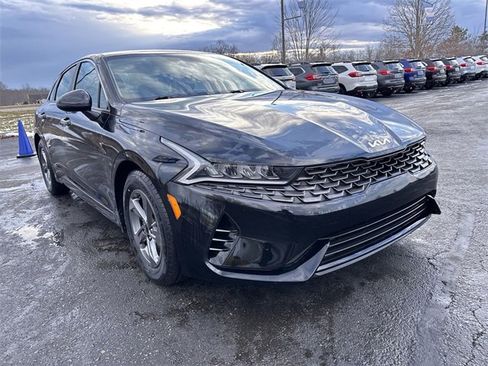 Used 2022 Kia K5 LXS image 2