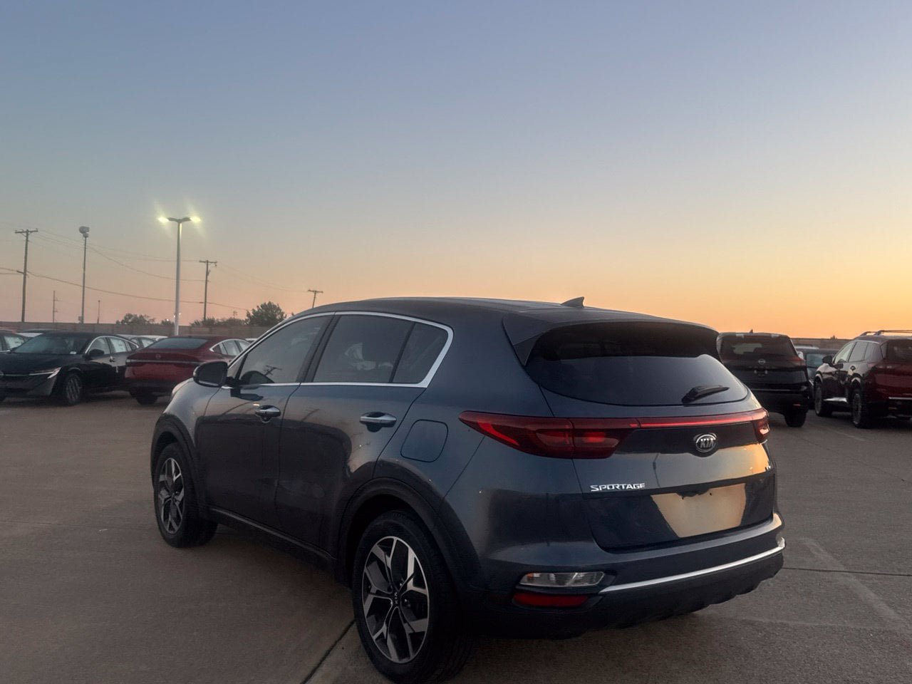 Used 2020 Kia Sportage EX AWD/4WD image 17