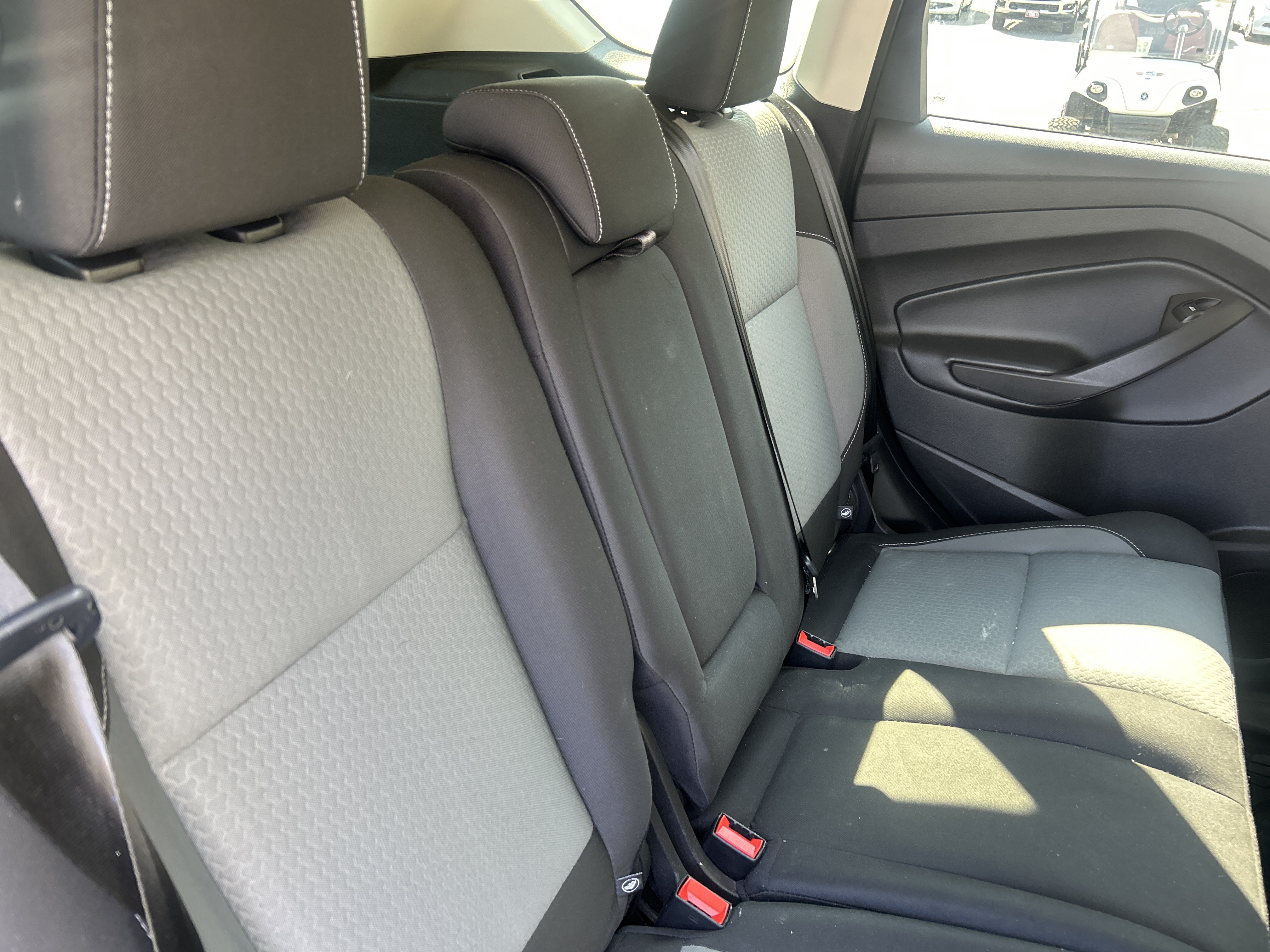 Used 2018 Ford Escape SE FWD image 44