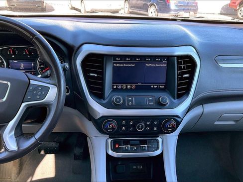 Used 2020 GMC Acadia SLT FWD image 6