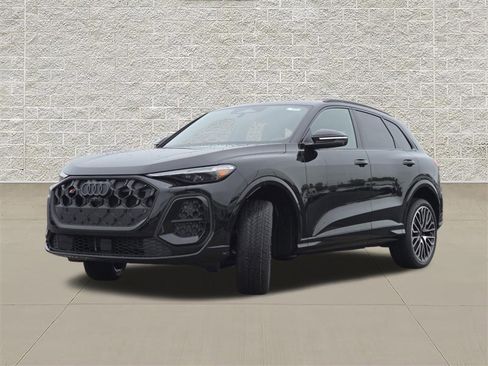 New 2026 Audi SQ5 Prestige AWD/4WD image 3