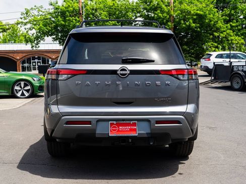 New 2026 Nissan Pathfinder Platinum w/ Cargo Package AWD/4WD image 5
