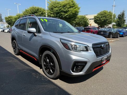 Used 2019 Subaru Forester Sport AWD/4WD image 5