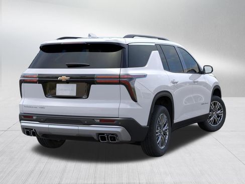 New 2026 Chevrolet Traverse LT AWD/4WD image 5