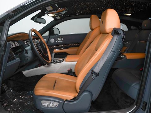 Used 2018 Rolls-Royce Wraith image 50