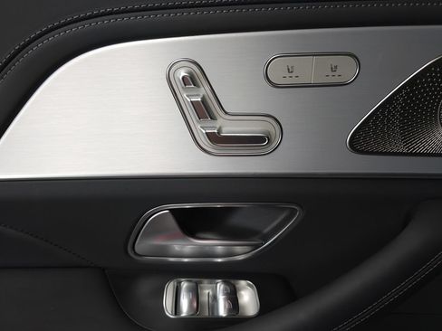Used 2026 Mercedes-Benz GLS 63 AMG 4MATIC image 26