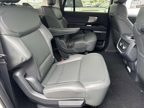 New 2026 Ford Expedition Max Active image 12