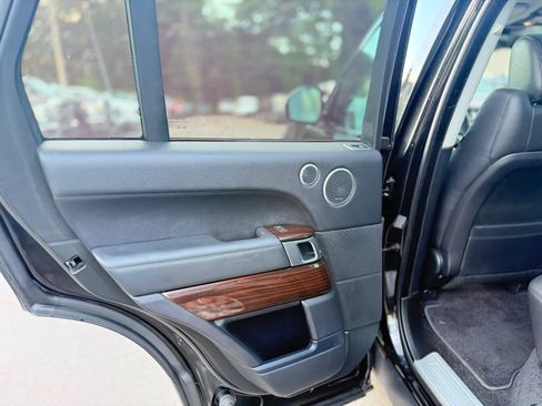 Used 2017 Land Rover Range Rover Supercharged AWD/4WD image 24