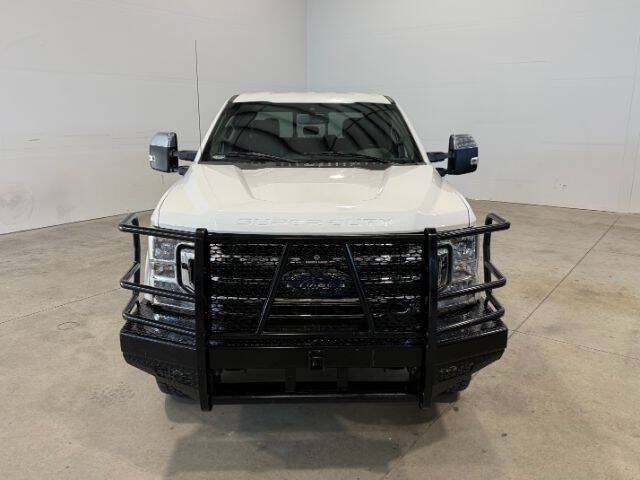 Used 2020 Ford F350 Lariat w/ Chrome Package AWD/4WD image 4