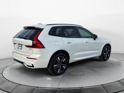 New 2026 Volvo XC60 B5 Plus w/ Protection Package Premier image 7