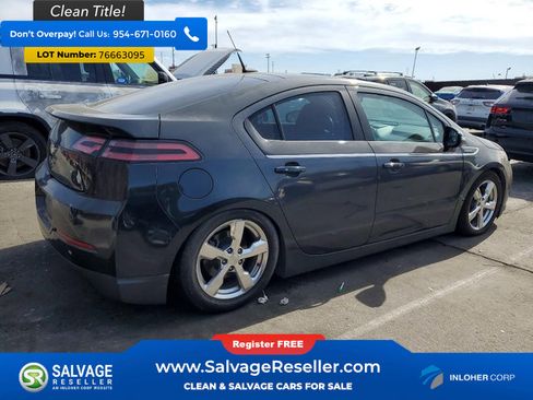 Used 2014 Chevrolet Volt Premium w/ Premium Trim Package image 4