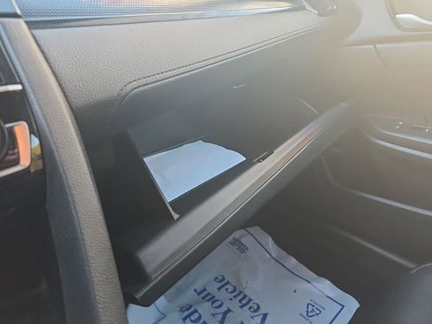 Used 2019 Honda Civic Sport image 29