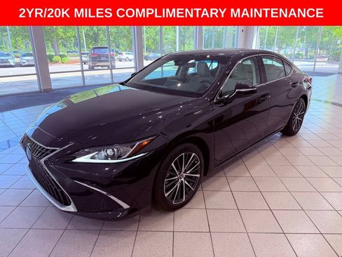 Used 2025 Lexus ES 350 w/ Premium Package FWD image 3