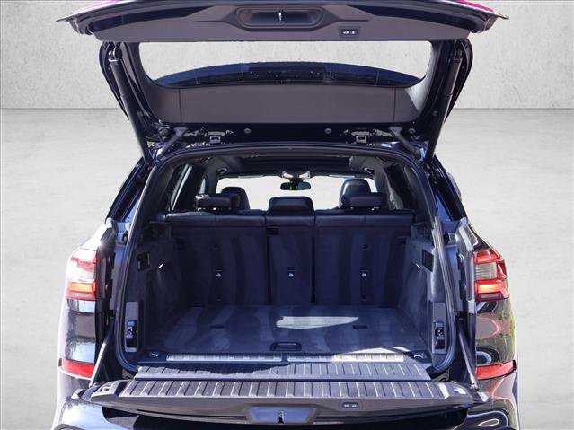 Used 2022 BMW X5 xDrive45e w/ M Sport Package AWD/4WD image 7