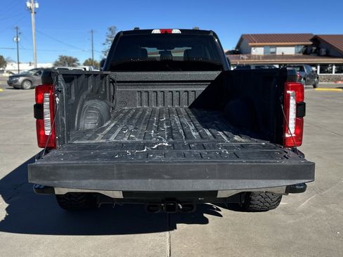 Used 2025 Ford F250 Lariat image 11