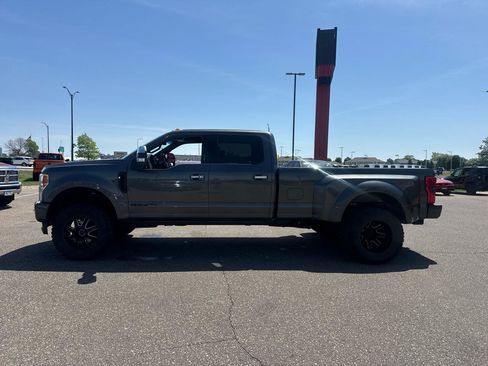 Used 2017 Ford F350 Platinum w/ Platinum Ultimate Package AWD/4WD image 2