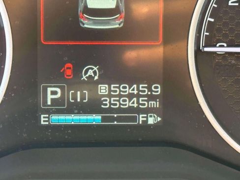 Used 2023 Subaru Forester Premium AWD/4WD image 27
