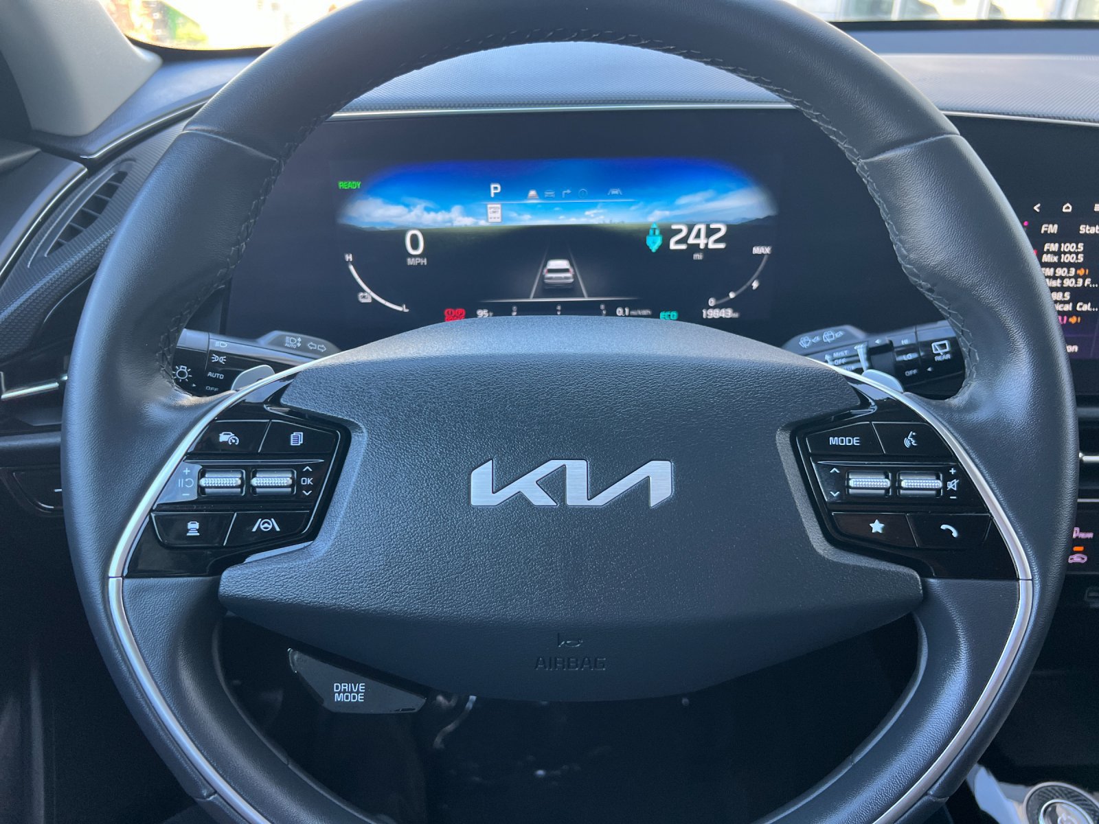 Used 2024 Kia Niro Wind FWD image 23