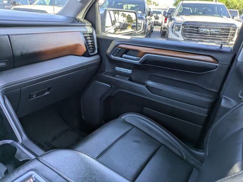 Used 2022 GMC Sierra 1500 Denali AWD/4WD image 18