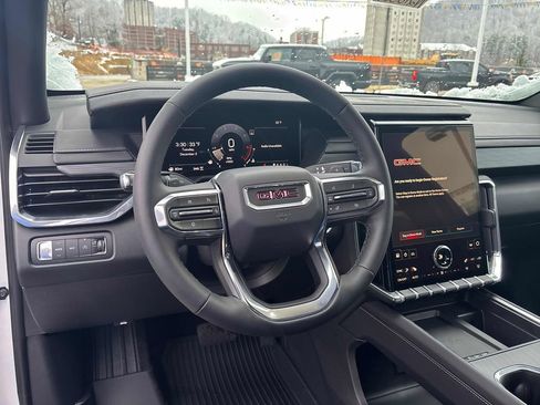 New 2026 GMC Acadia Elevation image 16