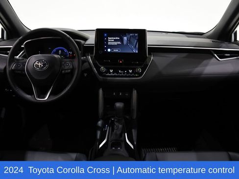 Used 2024 Toyota Corolla Cross AWD Hybrid w/ Convenience Package image 8