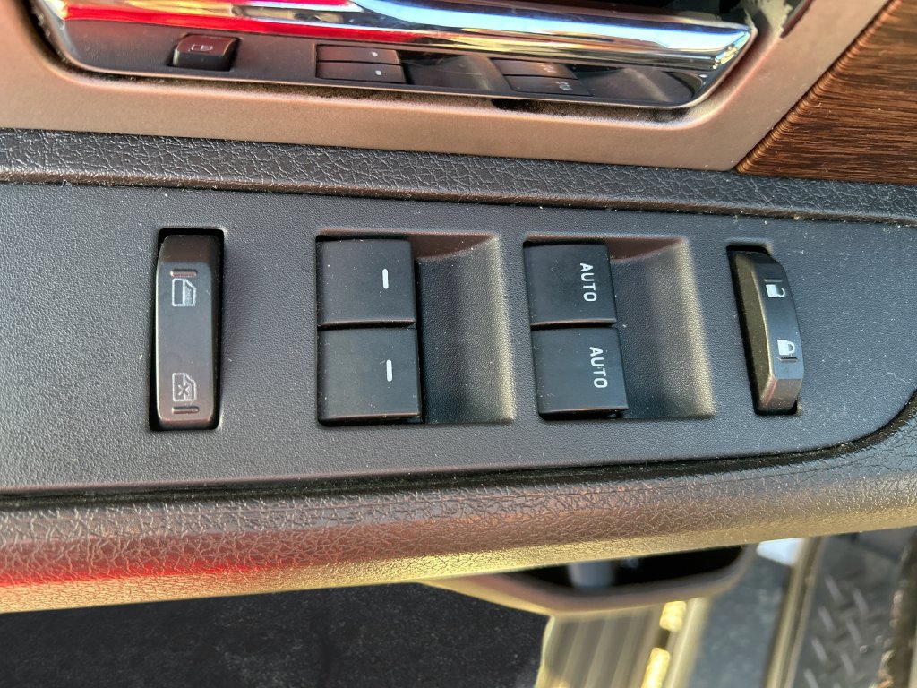 Used 2013 Ford F150 Lariat w/ Mid Equipment Group RWD image 14