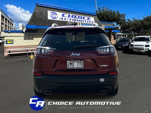 Used 2019 Jeep Cherokee Latitude w/ Popular Appearance Group FWD image 7