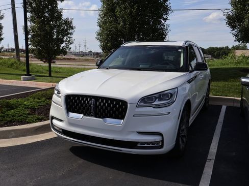 Used 2022 Lincoln Aviator Grand Touring w/ Equipment Group 301A AWD/4WD image 1