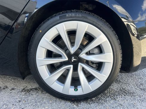 Used 2021 Tesla Model 3 Long Range image 8