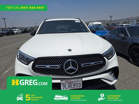Used 2024 Mercedes-Benz GLC 300 w/ AMG Line image 1