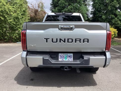 Used 2024 Toyota Tundra Limited AWD/4WD image 20