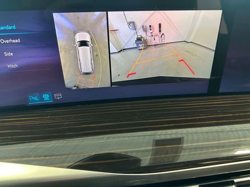 New 2026 Cadillac Escalade ESV Luxury w/ Touring Package image 14