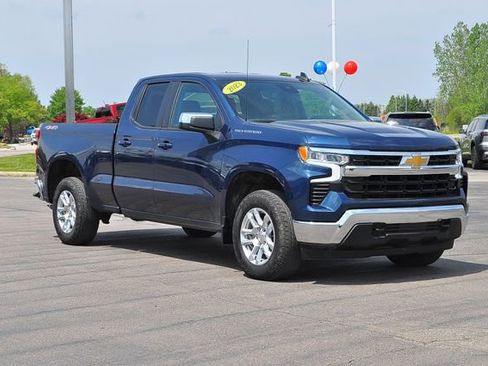 Used 2023 Chevrolet Silverado 1500 LT w/ Protection Package AWD/4WD image 1