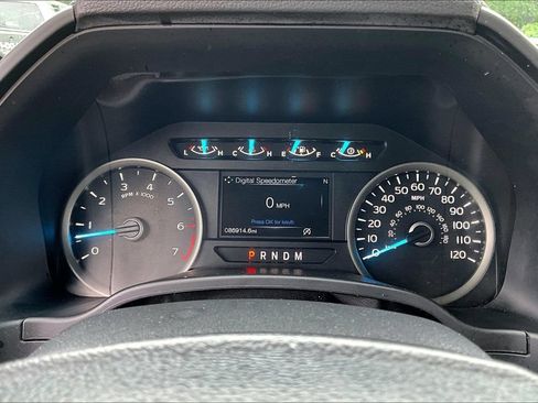 Used 2018 Ford F150 XLT w/ Equipment Group 302A Luxury AWD/4WD image 14