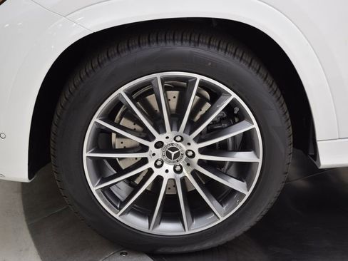 New 2026 Mercedes-Benz GLE 450e 4MATIC image 12