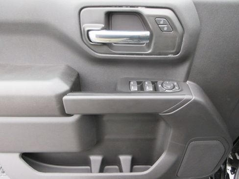 New 2026 Chevrolet Silverado 1500 Custom Trail Boss AWD/4WD image 23