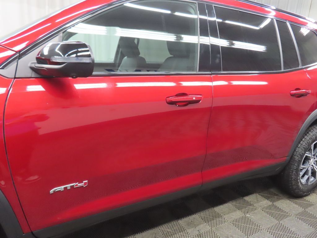 Used 2026 GMC Acadia AT4 w/ LPO, Floor Liner Package AWD/4WD image 49