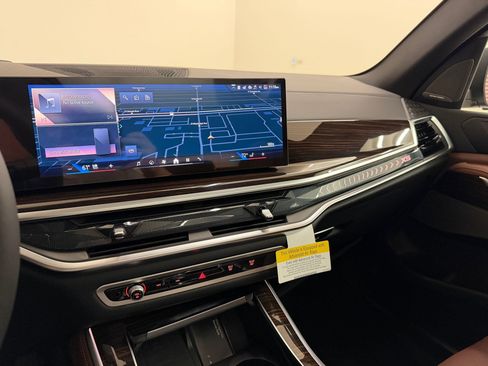 New 2026 BMW X5 xDrive50e w/ Premium Package AWD/4WD image 25