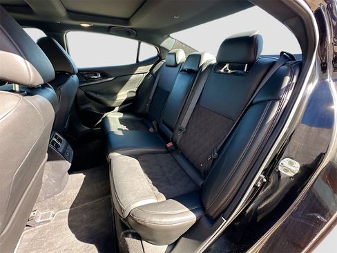 Used 2023 Nissan Maxima SR w/ Sport Mat Group image 25