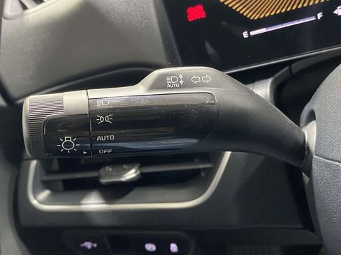 New 2026 Kia K4 LXS FWD image 25