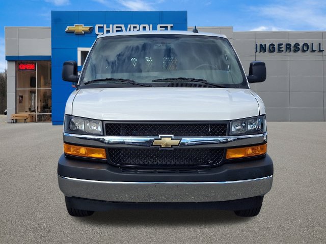 Used 2025 Chevrolet Express 2500 w/ Driver Convenience Package RWD image 24
