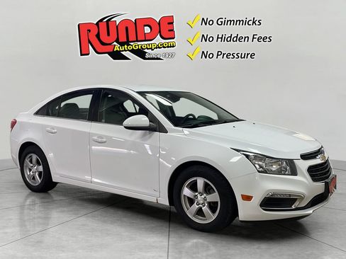 Used 2015 Chevrolet Cruze LT FWD image 8